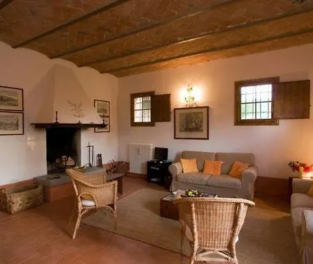 Sleeps 6 With Pool And Wifi Lejlighed *