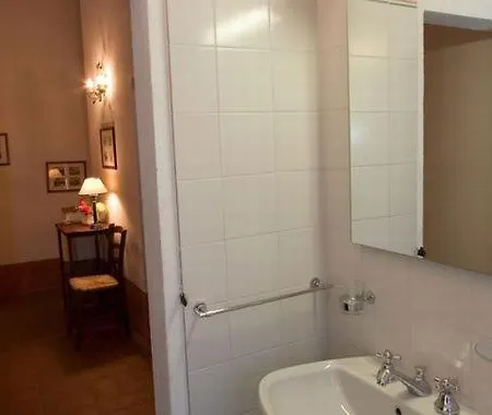 Sleeps 6 With Pool And Wifi * Brisighella