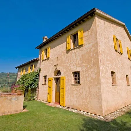 Lejlighed Sleeps 6 With Pool And Wifi *