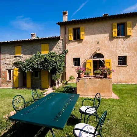 Sleeps 6 With Pool And Wifi Lejlighed *